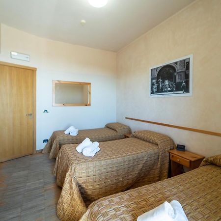 Hotel Rifugio Sapienza Nicolosi Esterno foto