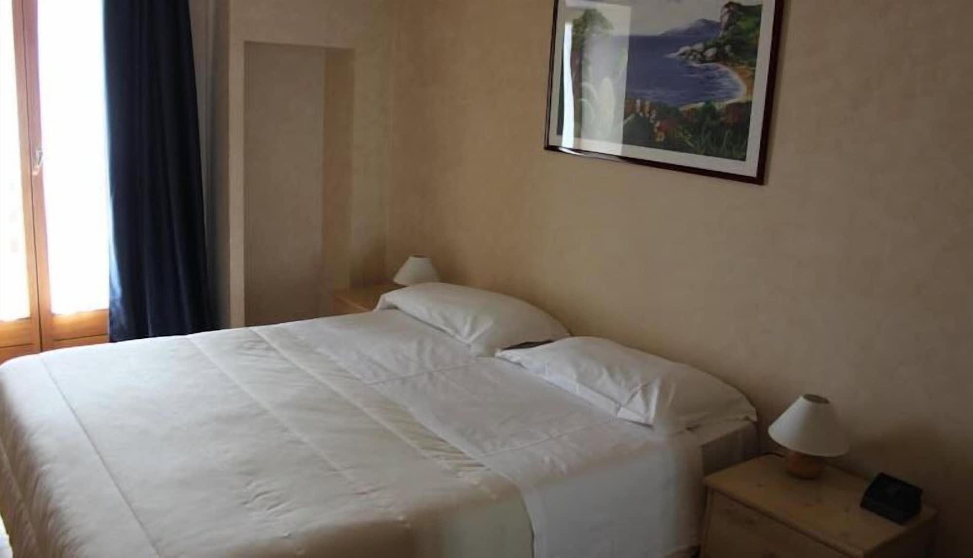 Hotel Rifugio Sapienza Nicolosi Esterno foto