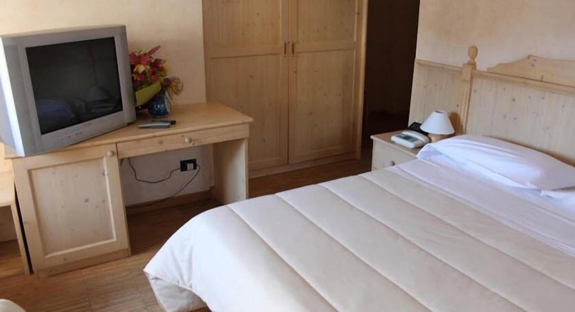 Hotel Rifugio Sapienza Nicolosi Esterno foto