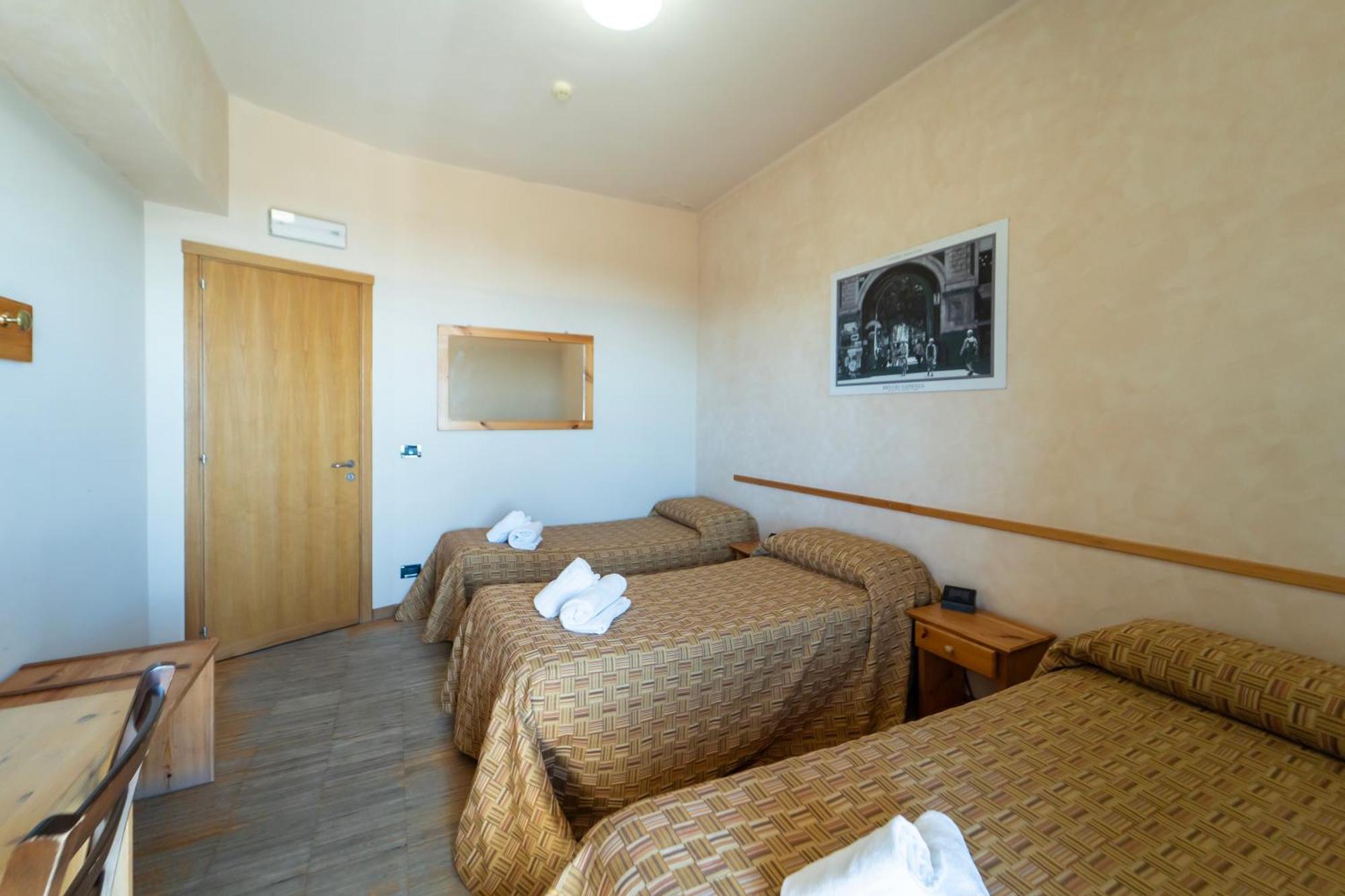 Hotel Rifugio Sapienza Nicolosi Esterno foto