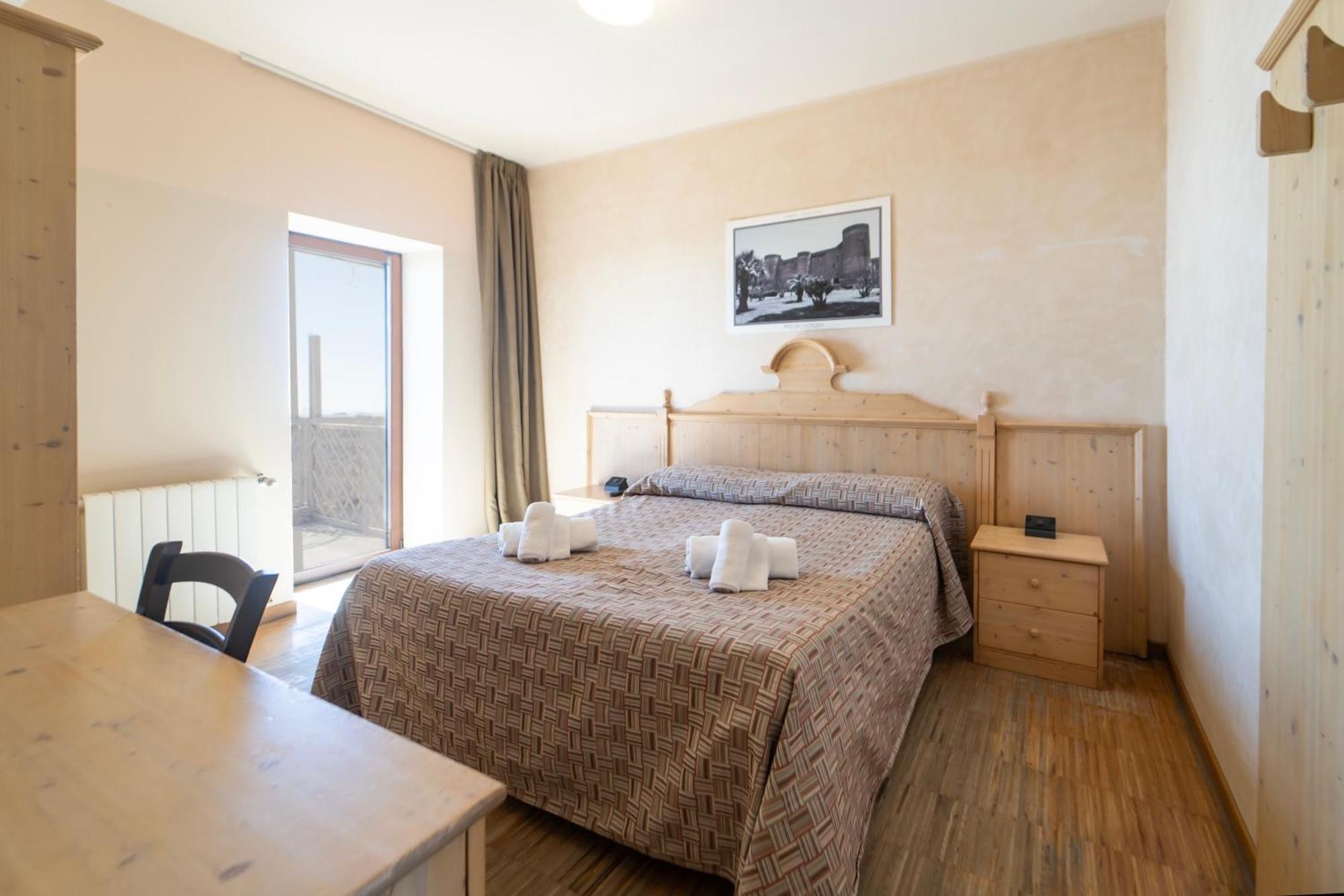 Hotel Rifugio Sapienza Nicolosi Esterno foto
