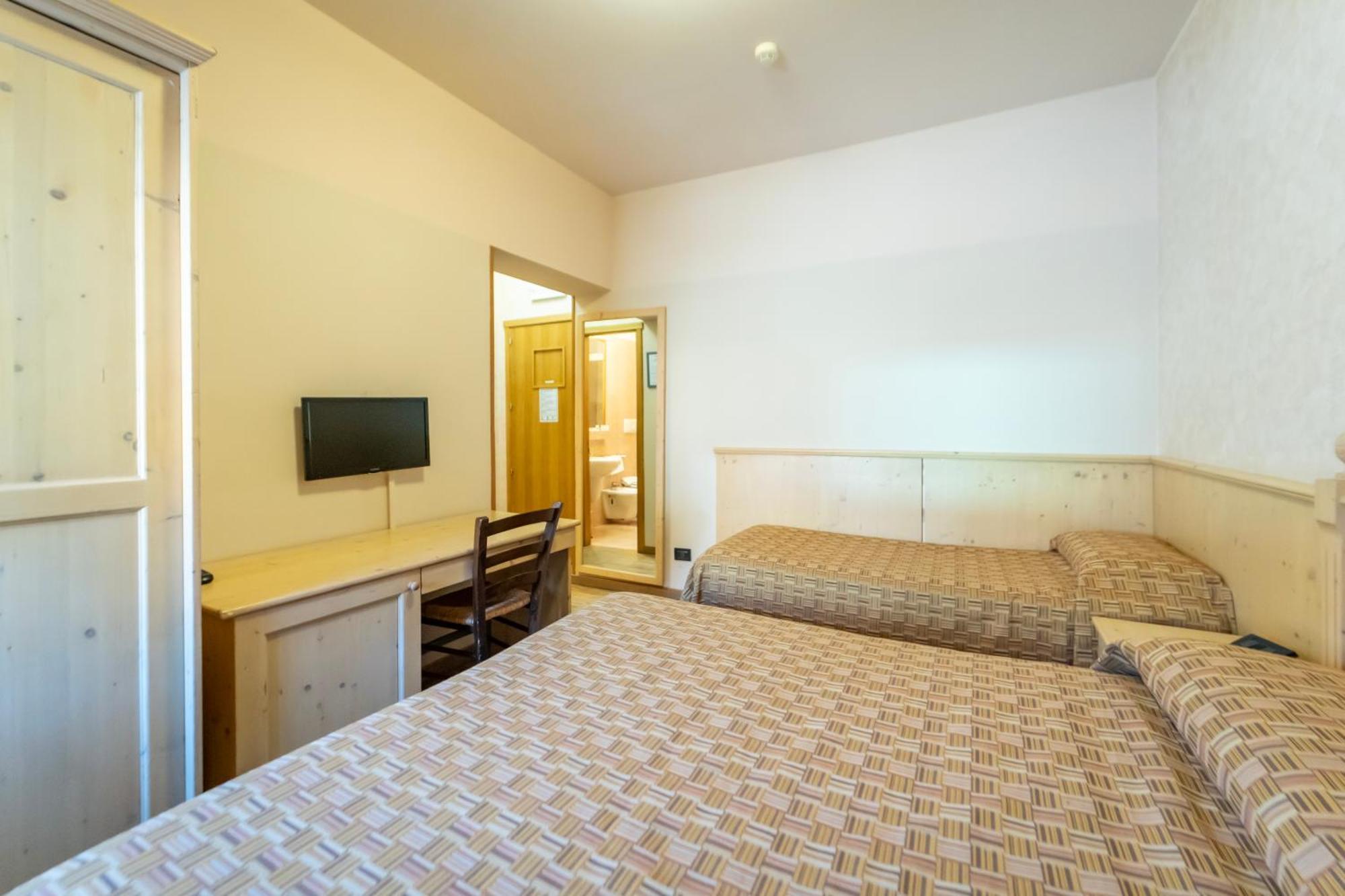 Hotel Rifugio Sapienza Nicolosi Esterno foto