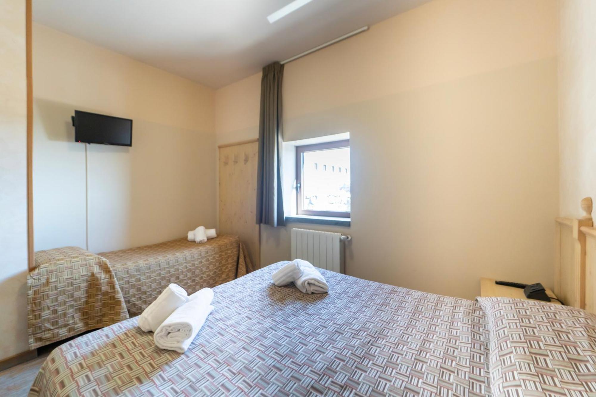 Hotel Rifugio Sapienza Nicolosi Esterno foto