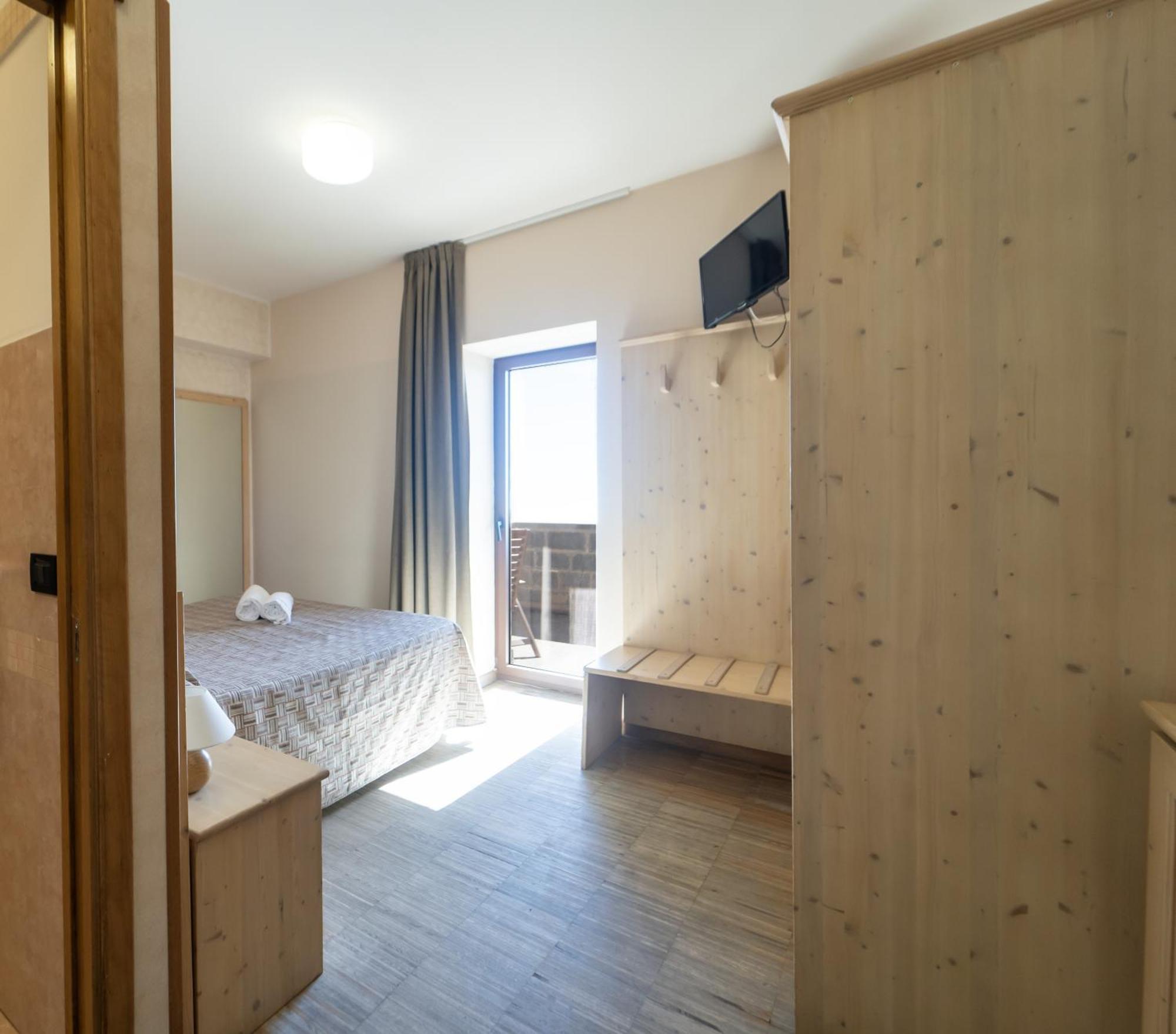 Hotel Rifugio Sapienza Nicolosi Esterno foto